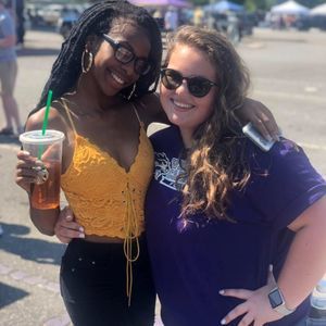 Meet your Posher, Taylor